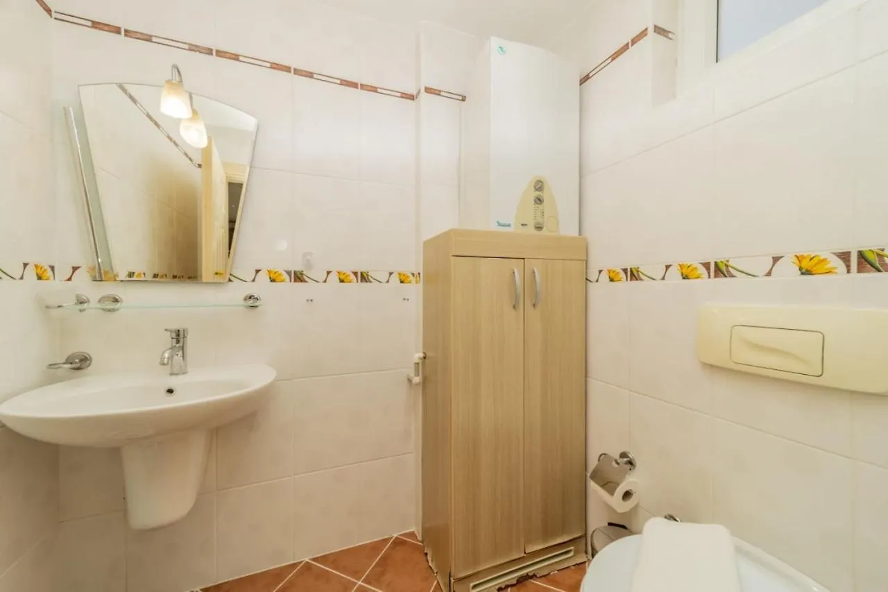 Central Villa With Garden And Pool In Kemer Antalya Turkey